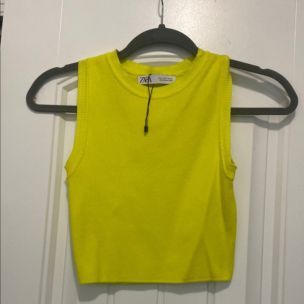 Zara Yellow Fitted Crop Muscle Tee
